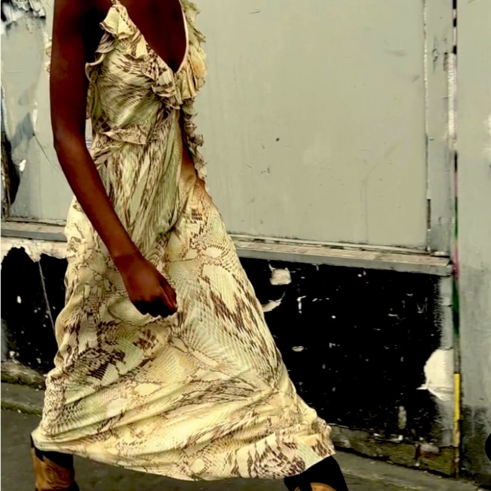 Woman dress